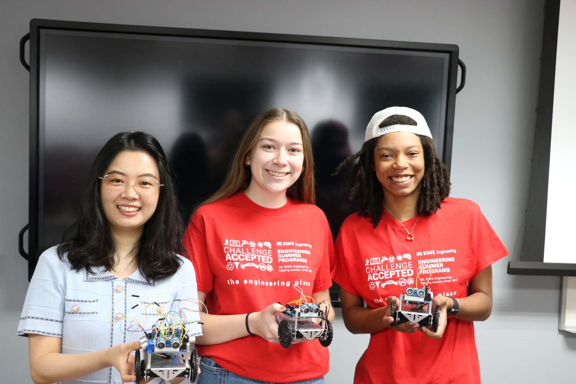 Lirong Xiang with students 