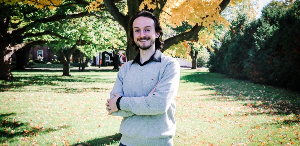 Denis Willett in front of a tree