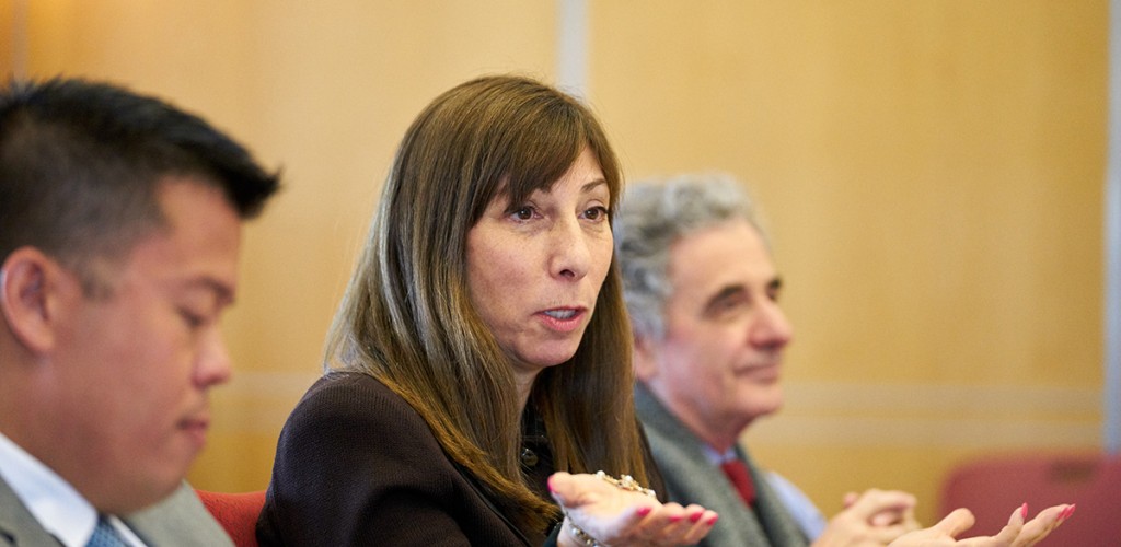 Susan Guerin leads the roundtable session on the latest developments in food retailing