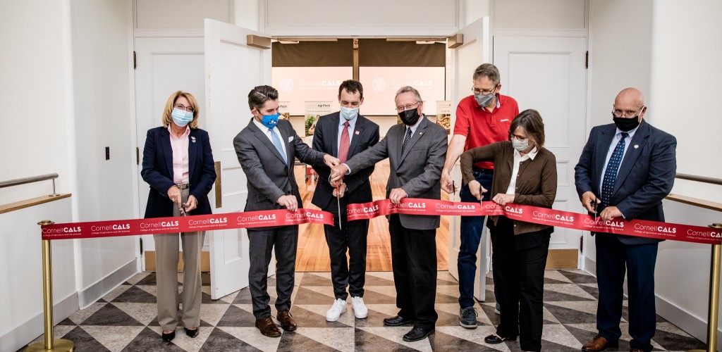 Elected officials cut the ribbon on a new facility.