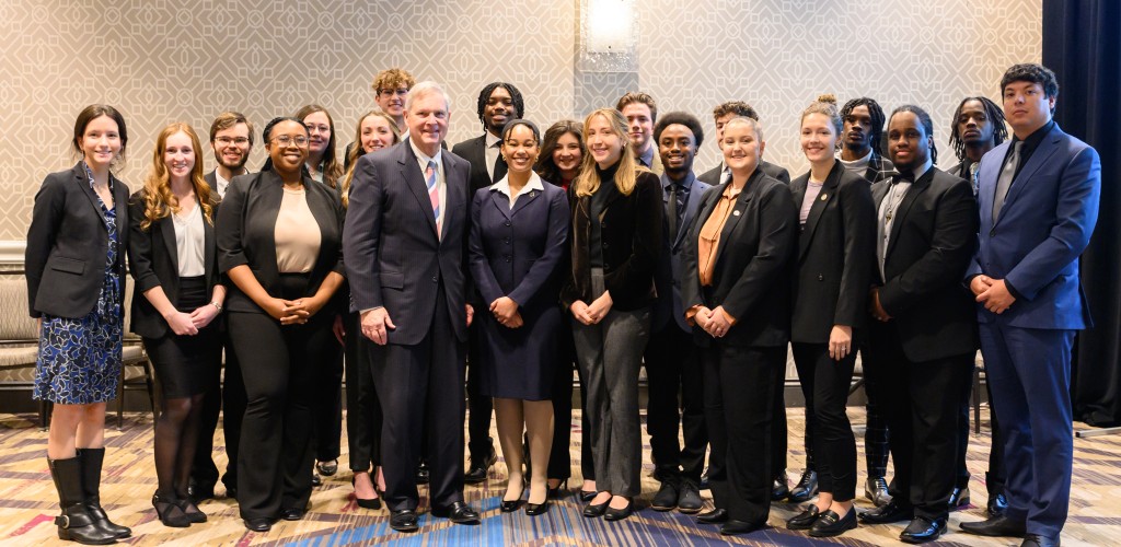 Lidia Komondy stands among USDA future leaders