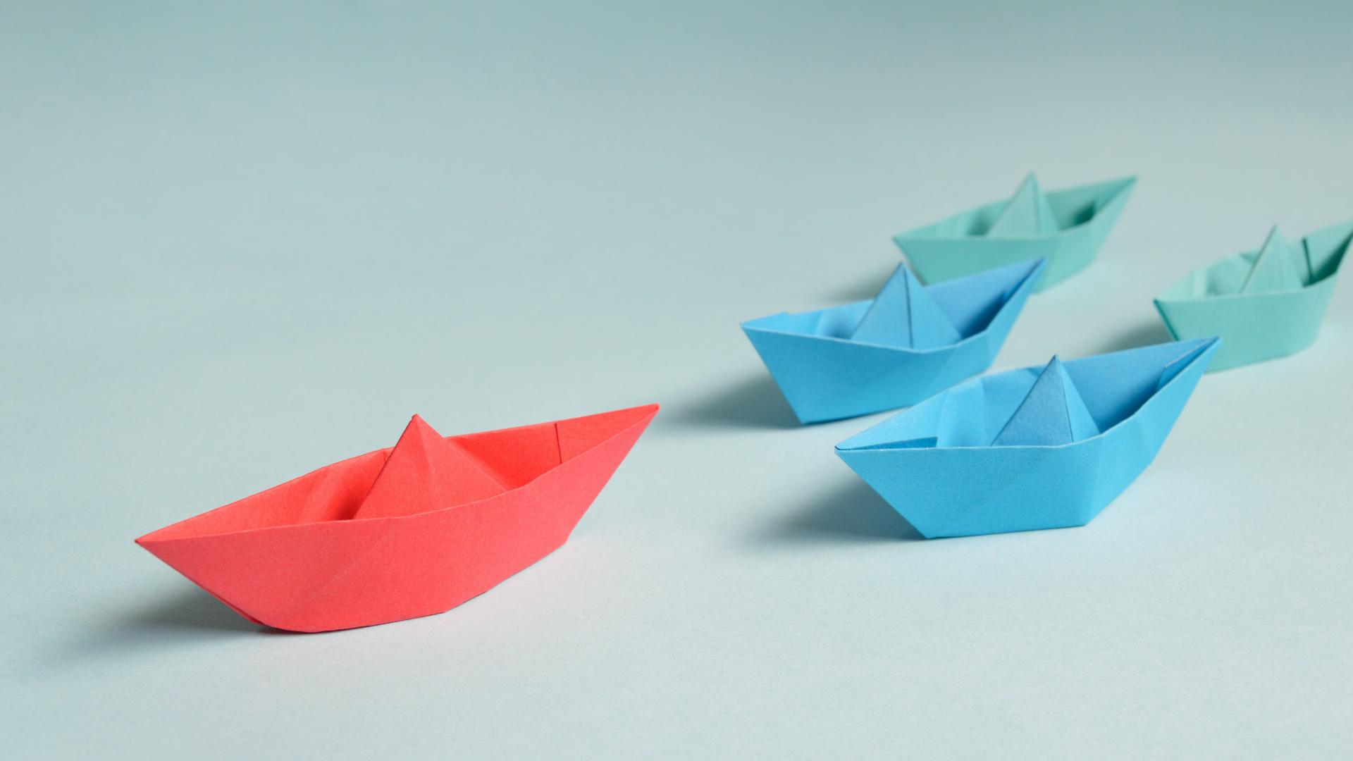 four paper boats 