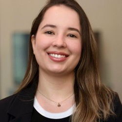 headshot of marina ferreira