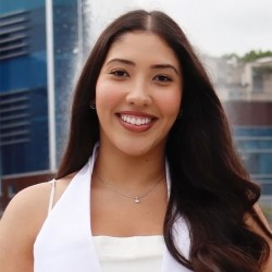headshot of shivana souchet