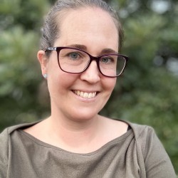 Anita Nagyne Resch