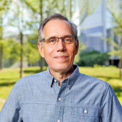 Portrait photo of Brian Eshenaur