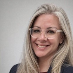 Dr. Nicole Martin