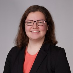 headshot of rebecca coombe