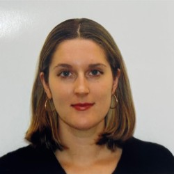 Lacey Nouri headshot