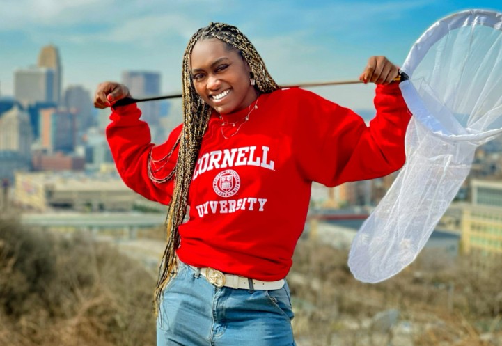 Doctoral student Sylvana Ross spent the summer leading the Cincinnati Urban Ecology Study to better understand the insects in the city’s green spaces.