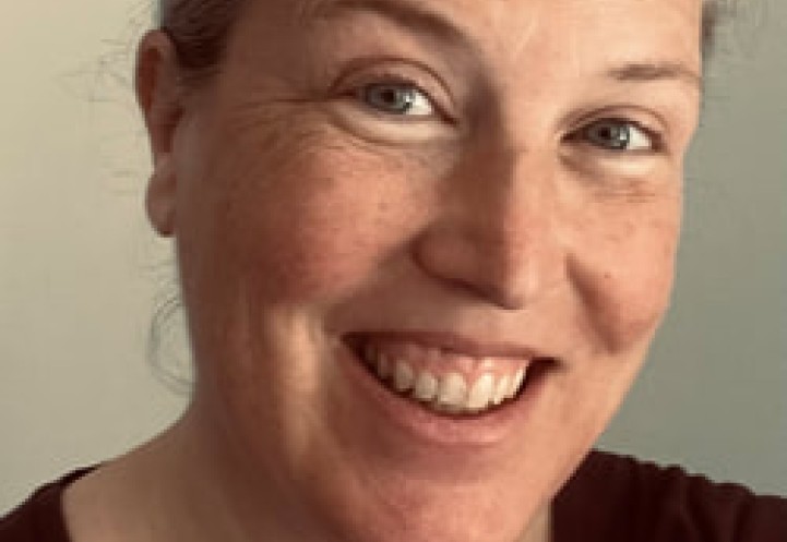 Emily Bernhardt headshot