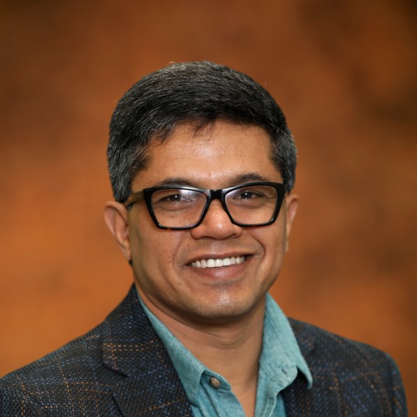 Prakash Kashwan headshot