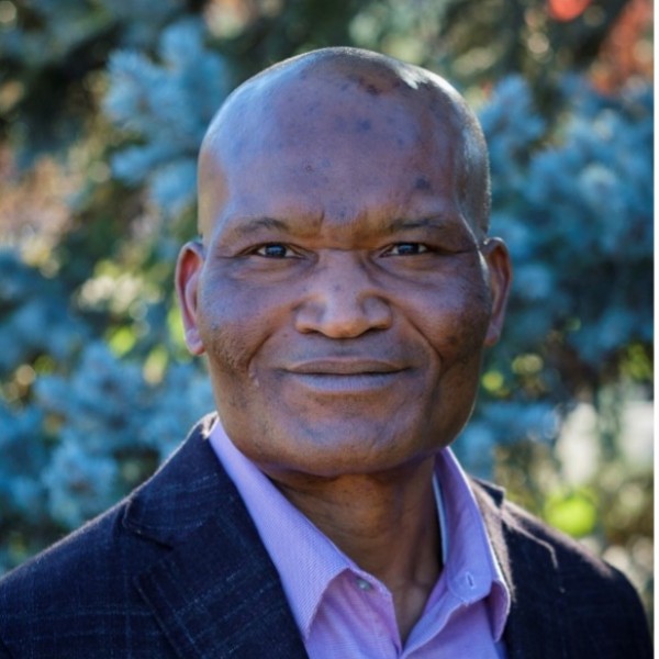 Leo Charles Zulu headshot