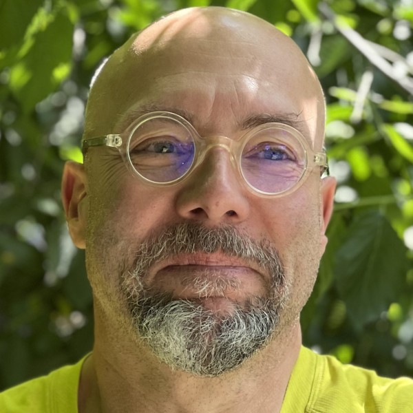 Thomas Campanella with foliage background