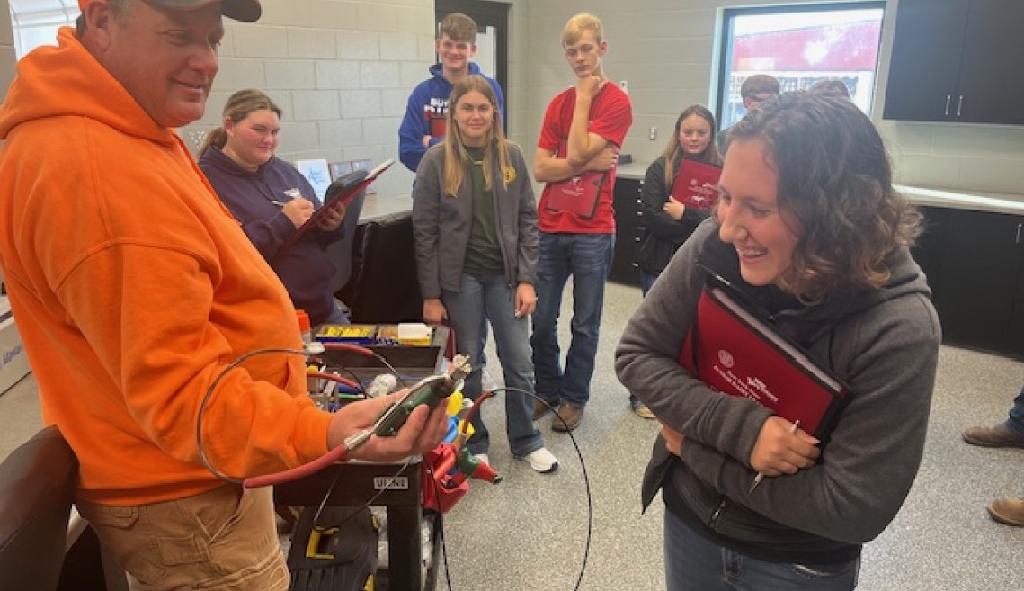 Junior Dairy Leader field trip