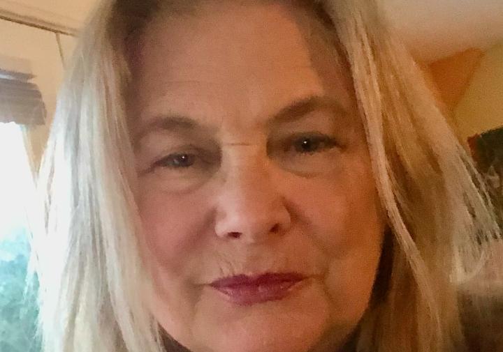 Gay Nicolson headshot