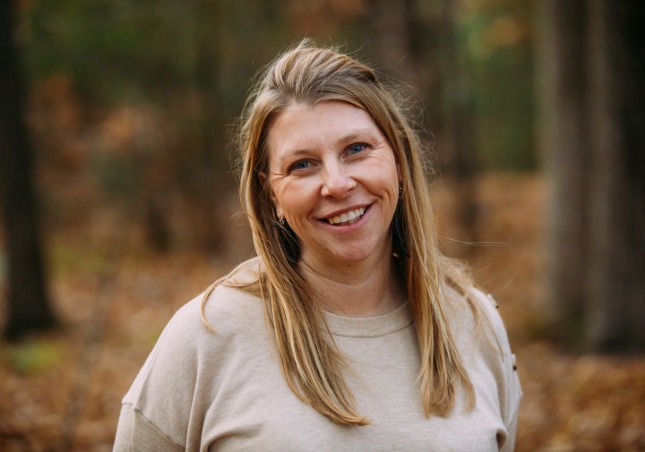 Kate Kennen Headshot