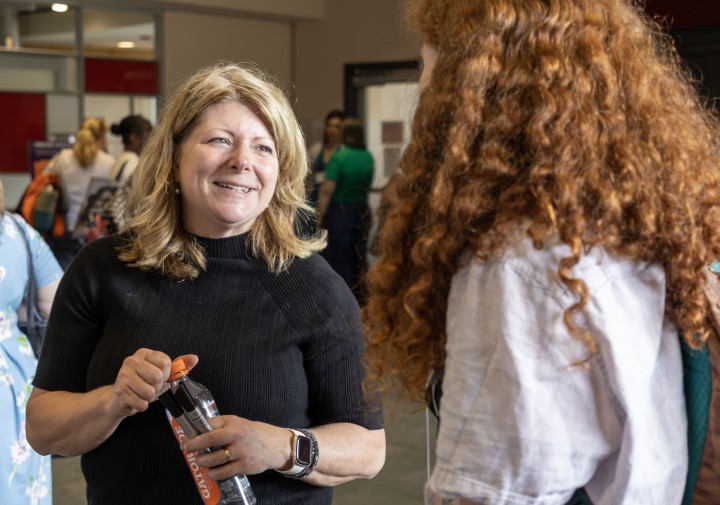 The In-Service provided opportunities for CCE staff and educators, CHE Faculty, and CHE students to connect. (Credit: Galib Braschler/CHE)