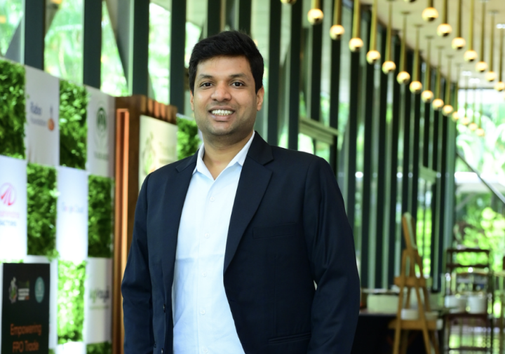 Nikhit Agrawal headshot
