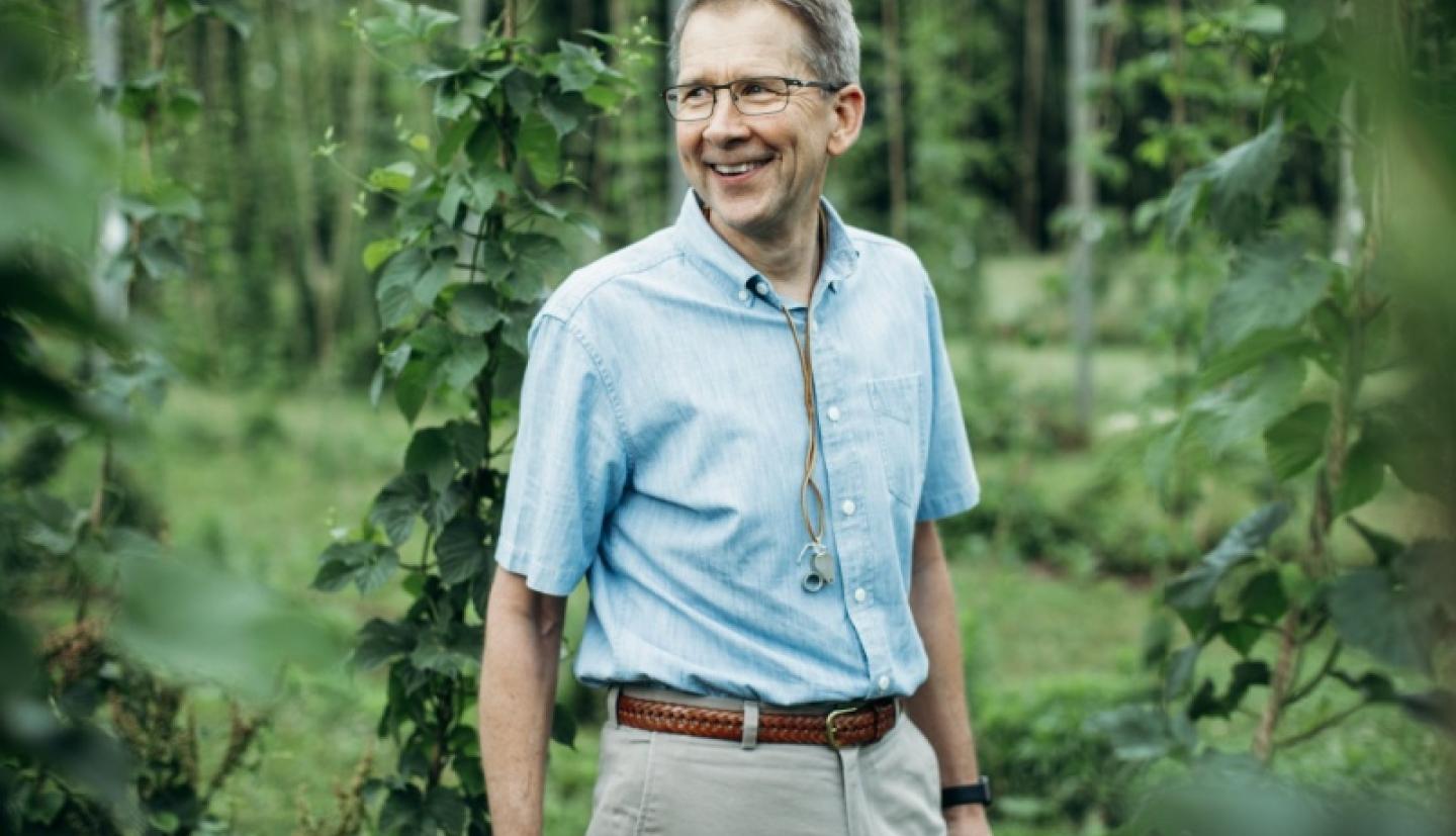 Jan Nyrop in crop field