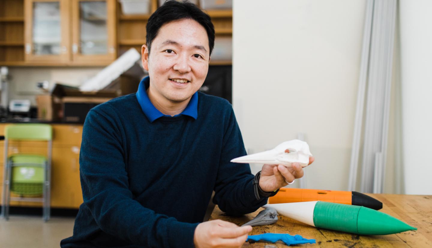 Sunny Jung in his lab