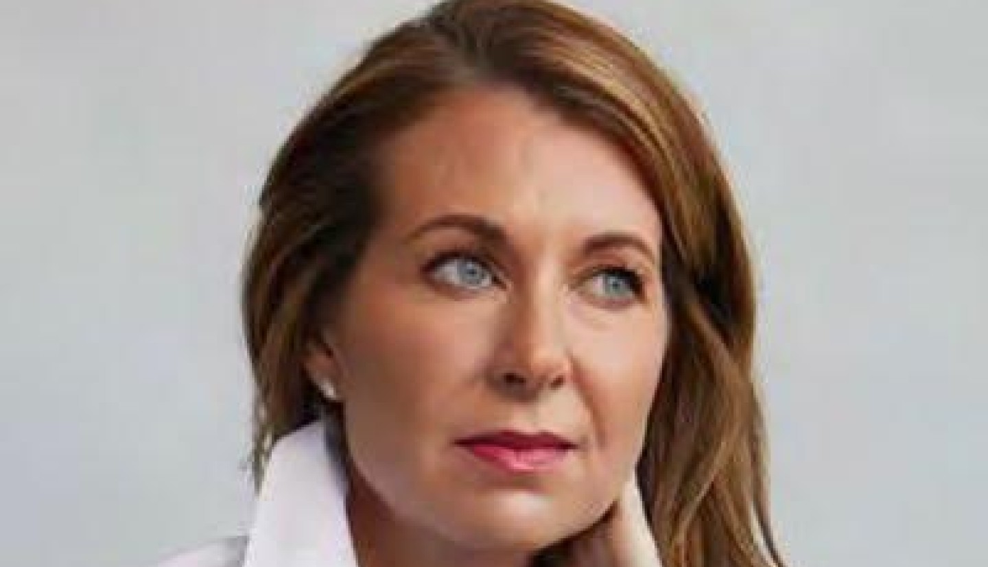 Melissa DeRosa headshot