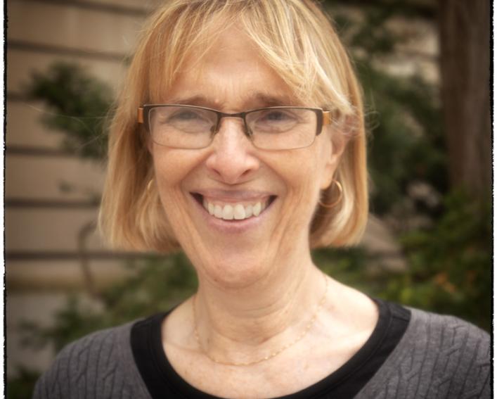 Julie Kelly