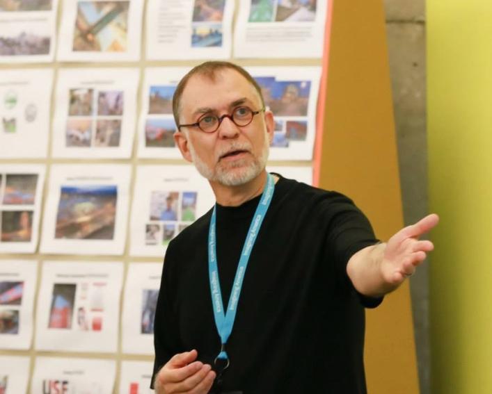 Professor Scott Peters 