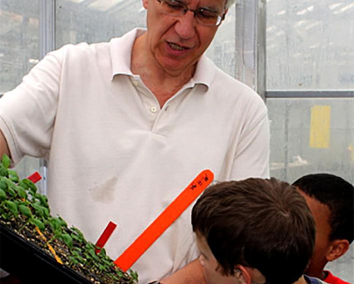 steve with young gardeners