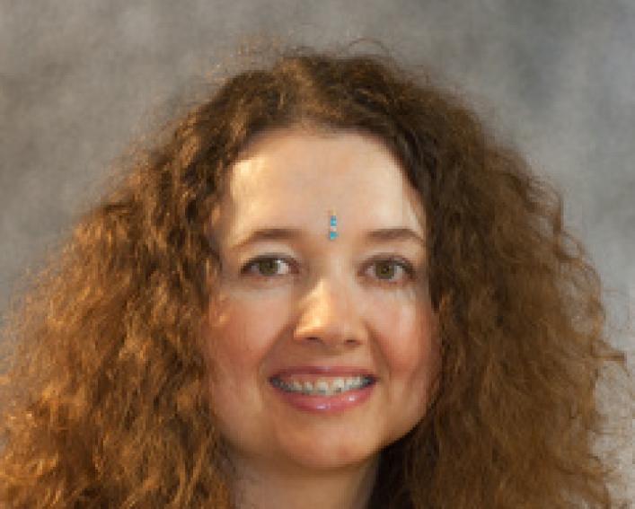 Head shot of Ewa Bachminska
