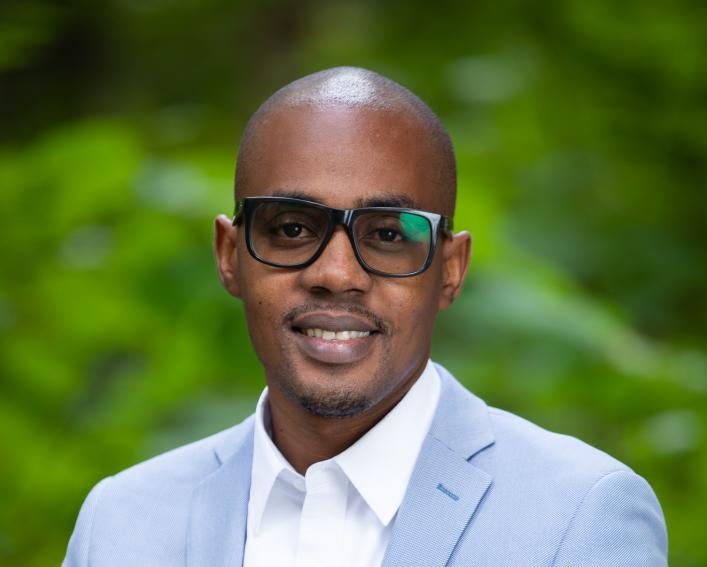 Edson Carneiro headshot