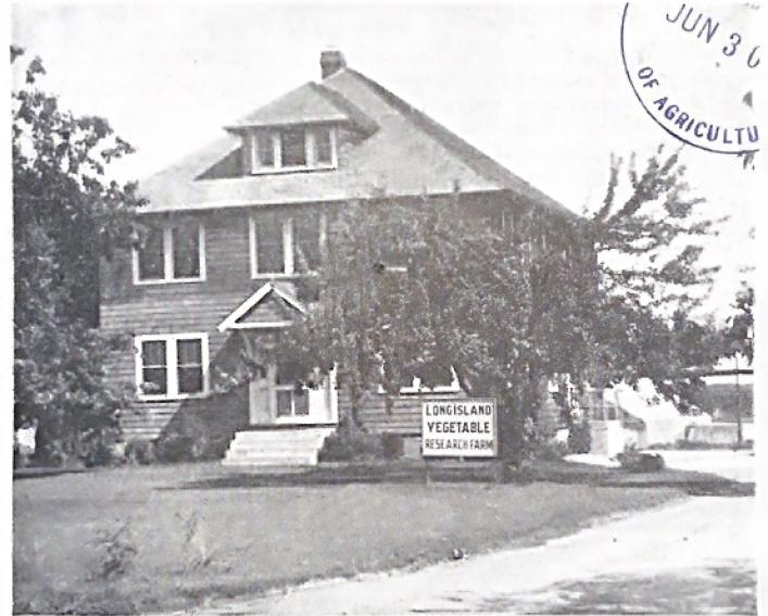 Archival photo from 1947 of the building that housed the Long Island Horticultural Research and Extension Center.