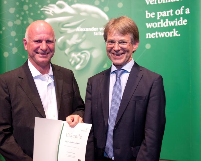 Lehmann with Humboldt Foundation President Hans-Christian Pape