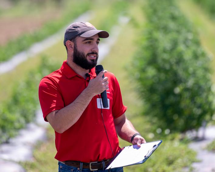 George Stack gives an extension talk to hemp growers.