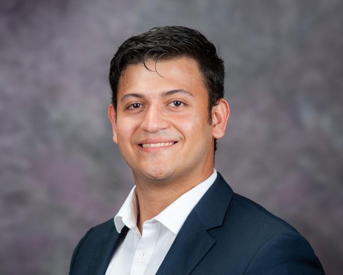 portrait of Alan Pinto