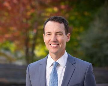 Ben Houlton Headshot