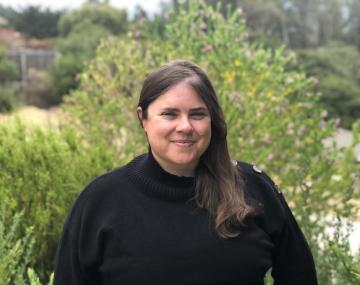 Jovanna Rosen headshot