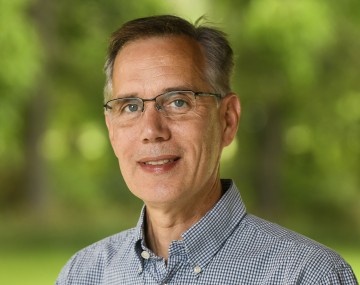 portrait of Brian Eshenhaur