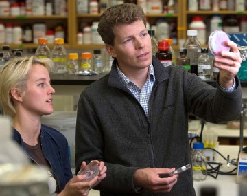dan buckley staring at plate