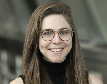 Tara Fischer portrait